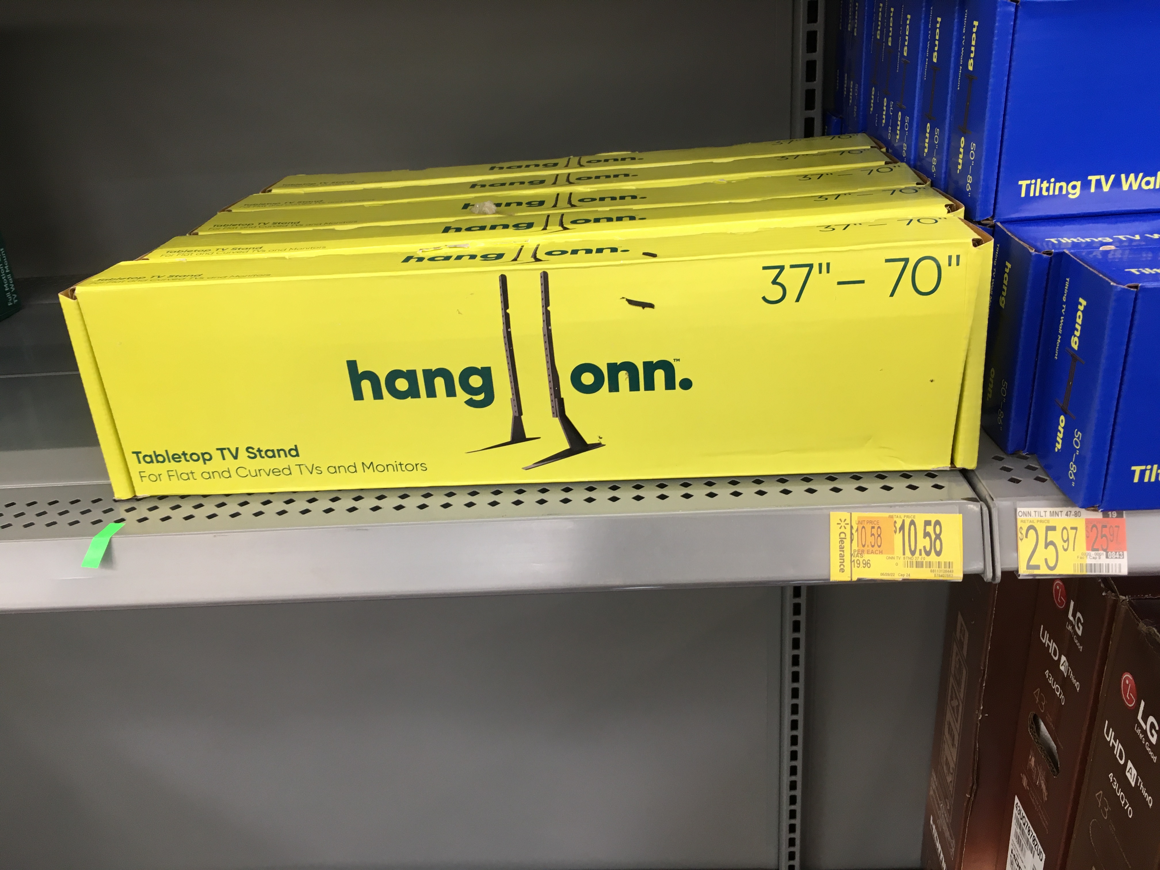 Shelf Tags are to LEFT – Every Walmart Shopper is Charged with Knowing That.